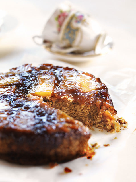 Upside-down  Wattleseed and Pineapple Cake